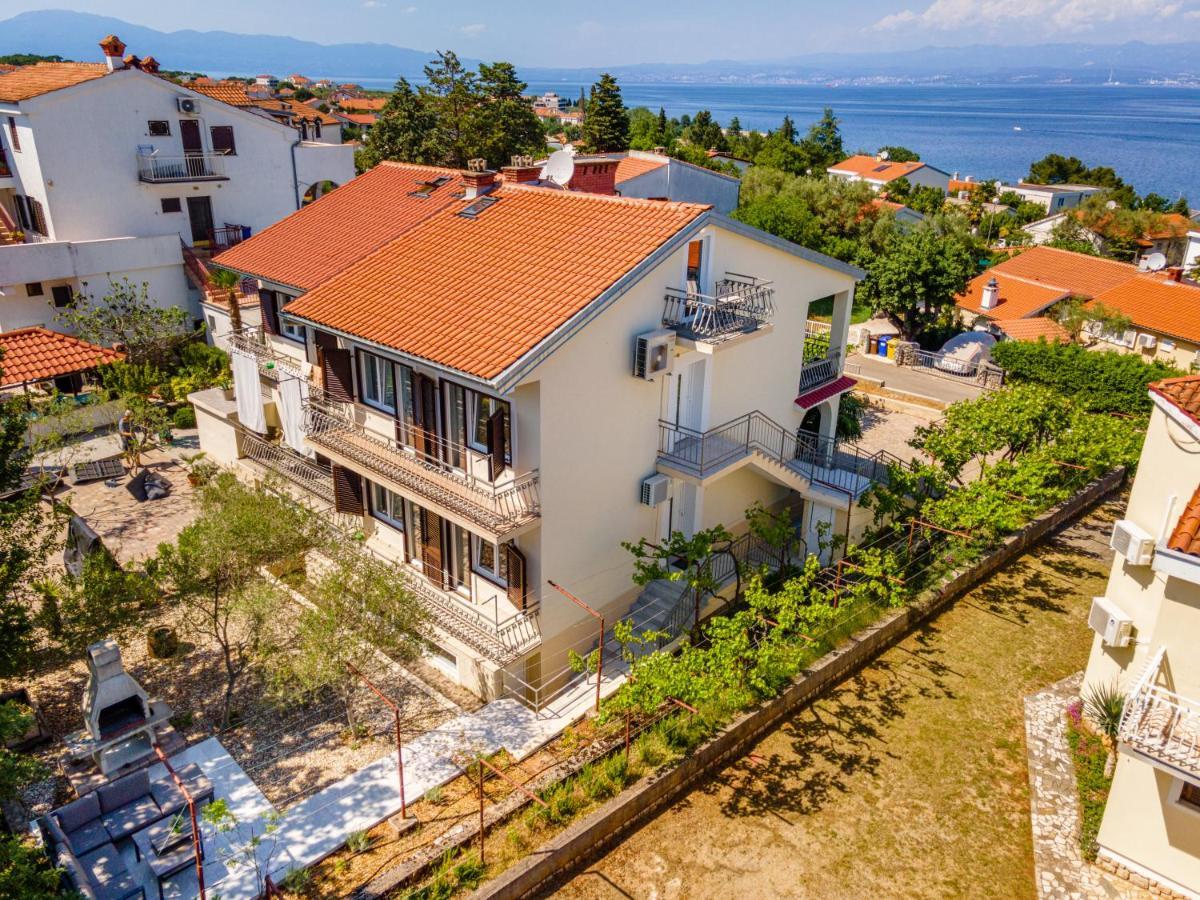 Apartment Ana Вантачичи Экстерьер фото