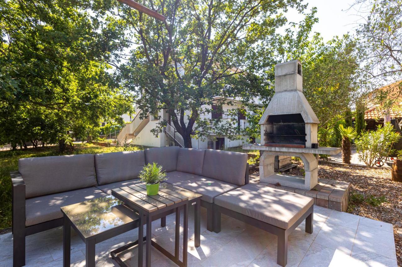 Apartment Ana Вантачичи Экстерьер фото